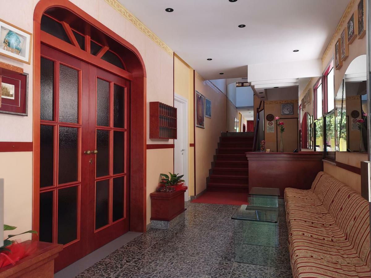 Villa Sorci Rimini Eksteriør bilde